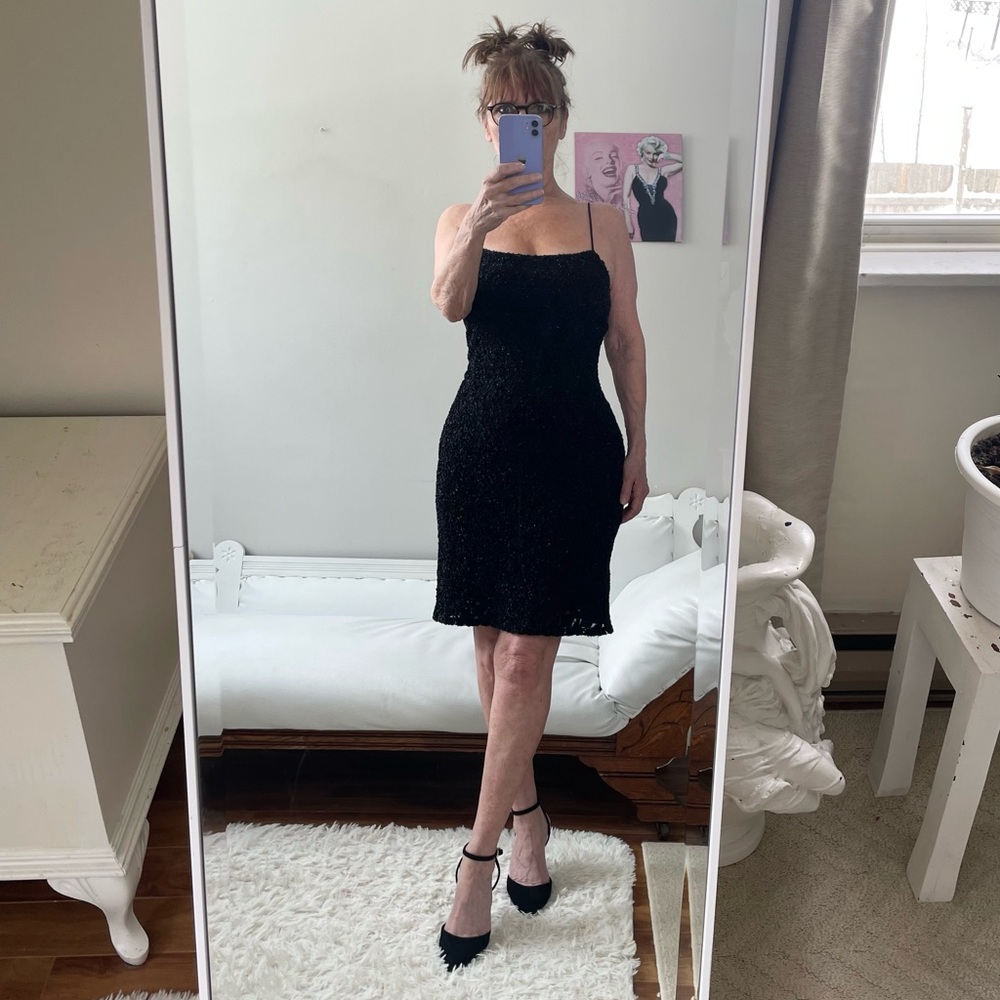 JUMP BLACK VINTAGE METALLIC MESH SPAGHETTI STRAP  DRESS LINED STRETCH FORM FIT